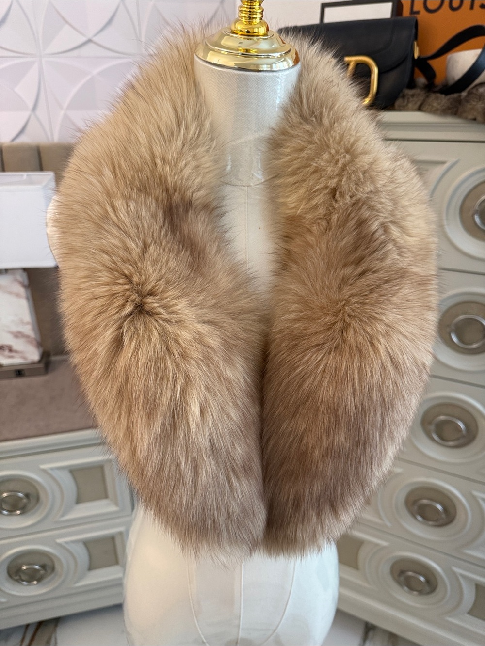 Real Fox fur collar